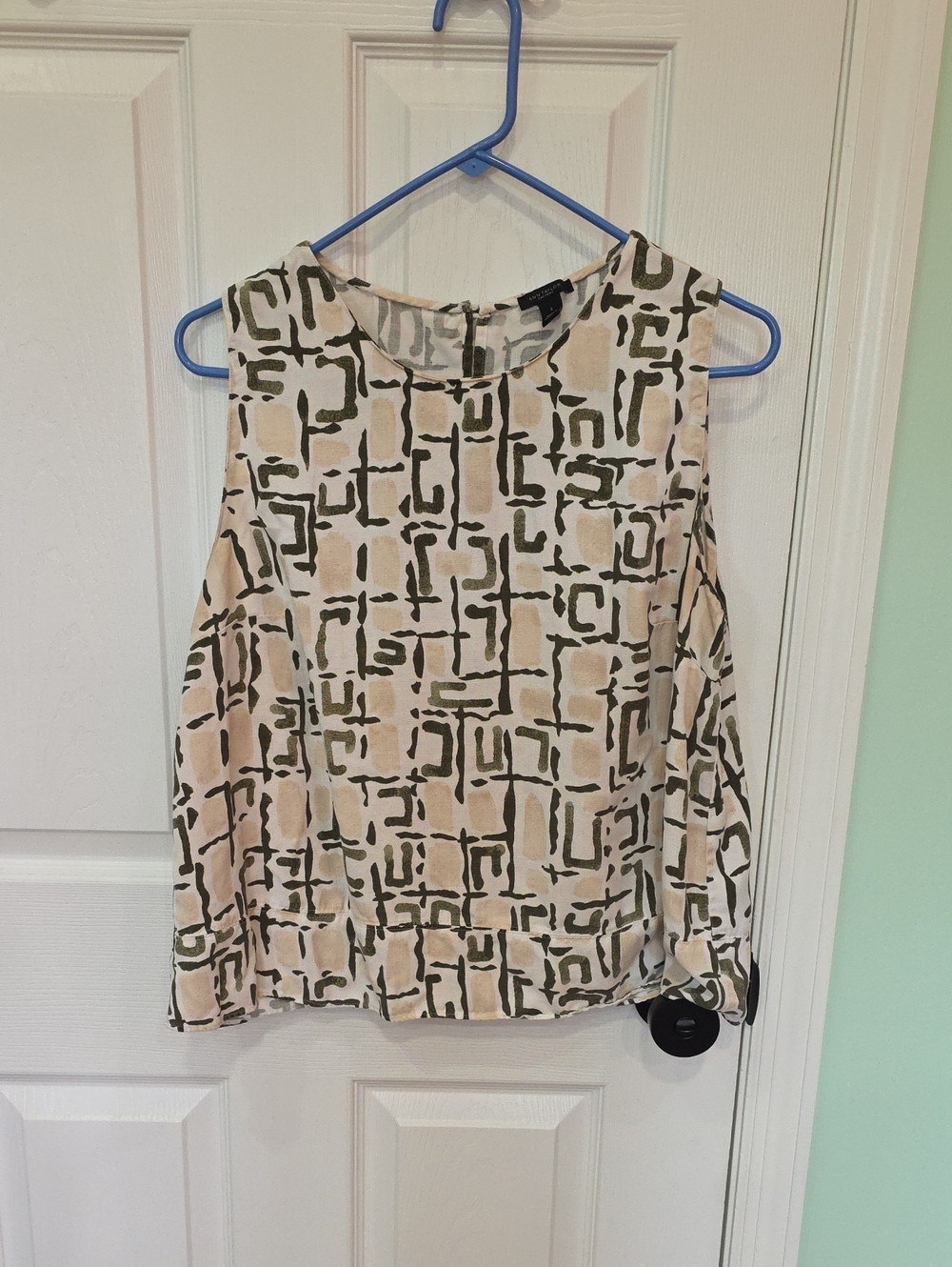 Ann Taylor Factory Cream Tank with Olive Geometric Motif